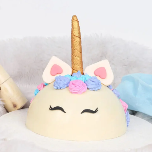Unicorn Dreams Pinata Surprise Cake Online unicorn pinata smash cake with surprise inside for kids birthday celebration