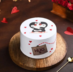 cuddle sweet cake with romantic design for couples and celebrations