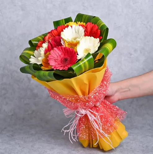 Gerbera Bloom Cake Combo 3