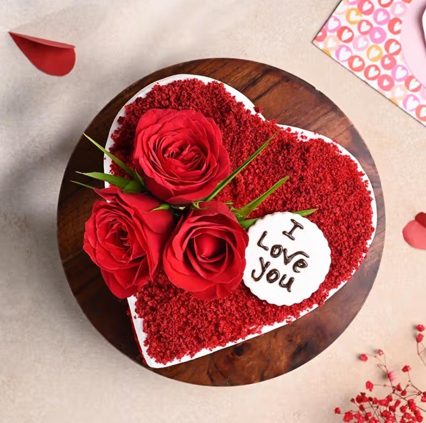Red Velvet Romance Cake 2