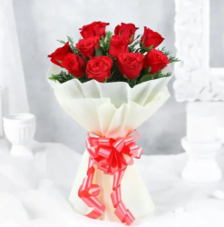 Rouge red rose bouquet for romantic gift and anniversary