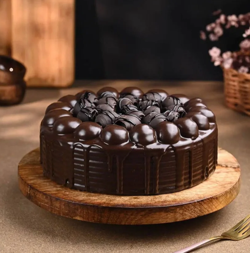 Velvet Love Chocolate Ganache Celebration Cake 3