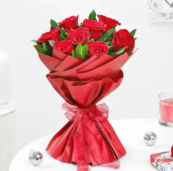 Velvet scarlet red rose bouquet for romantic gift