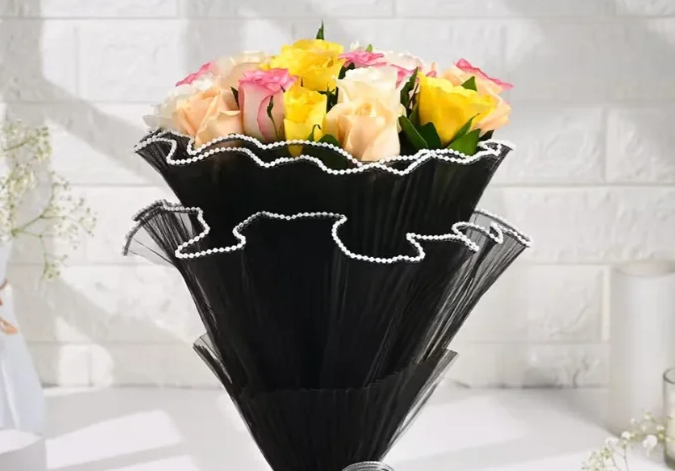 Vibrant Rose Elegance Bouquet Vibrant rose bouquet for birthday and anniversary gift